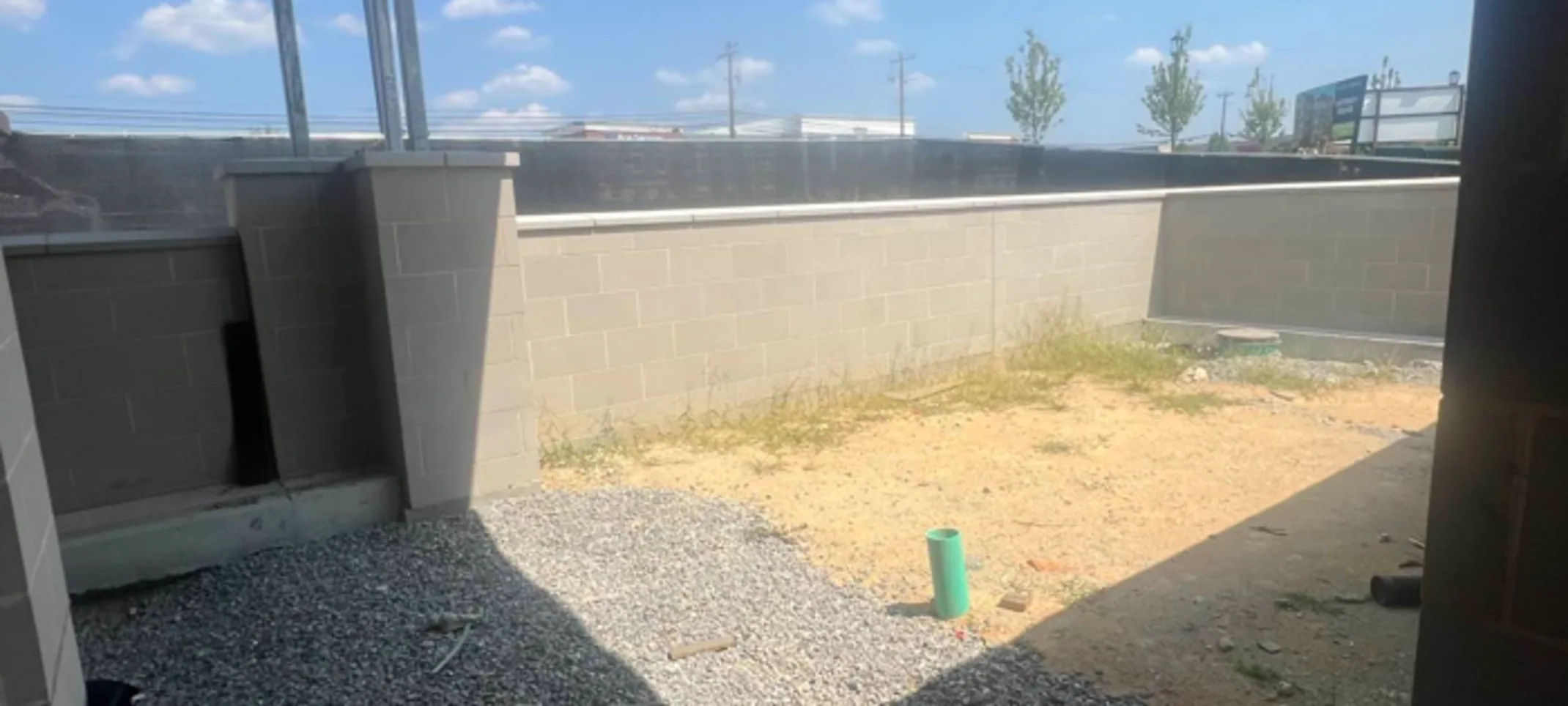 Construction of fenced area in Virginia Veterinary Centers Construction of fenced area in Virginia Veterinary Centers