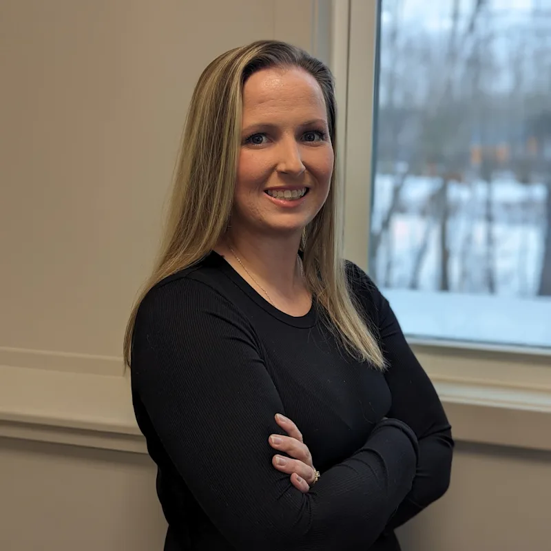 Amy Hebert, CVT, VTS (ECC), CVPM Amy Hebert, CVT, VTS (ECC), CVPM