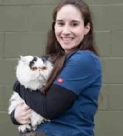 Caitlan - Veterinary Assistant