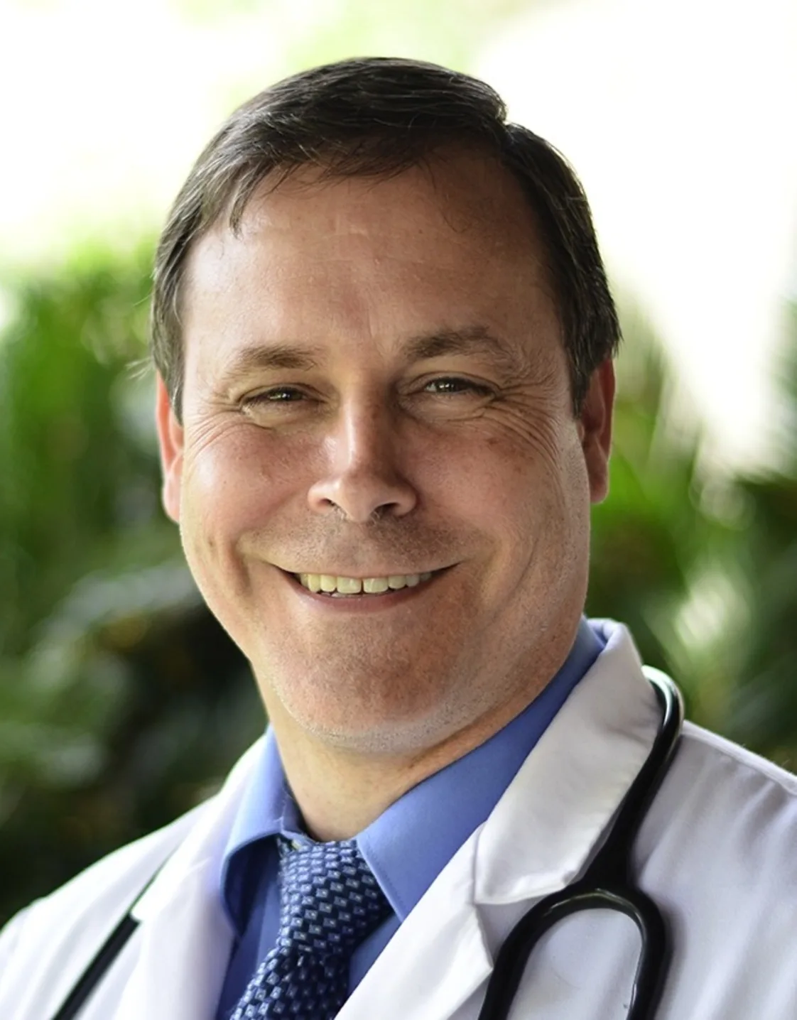 Dr. Stephen Elorriaga Dr. Stephen Elorriaga