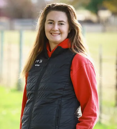 Veterinary Technician Alyssa Miller from McKinlay & Peters Equine Hospital Veterinary Technician Alyssa Miller from McKinlay & Peters Equine Hospital