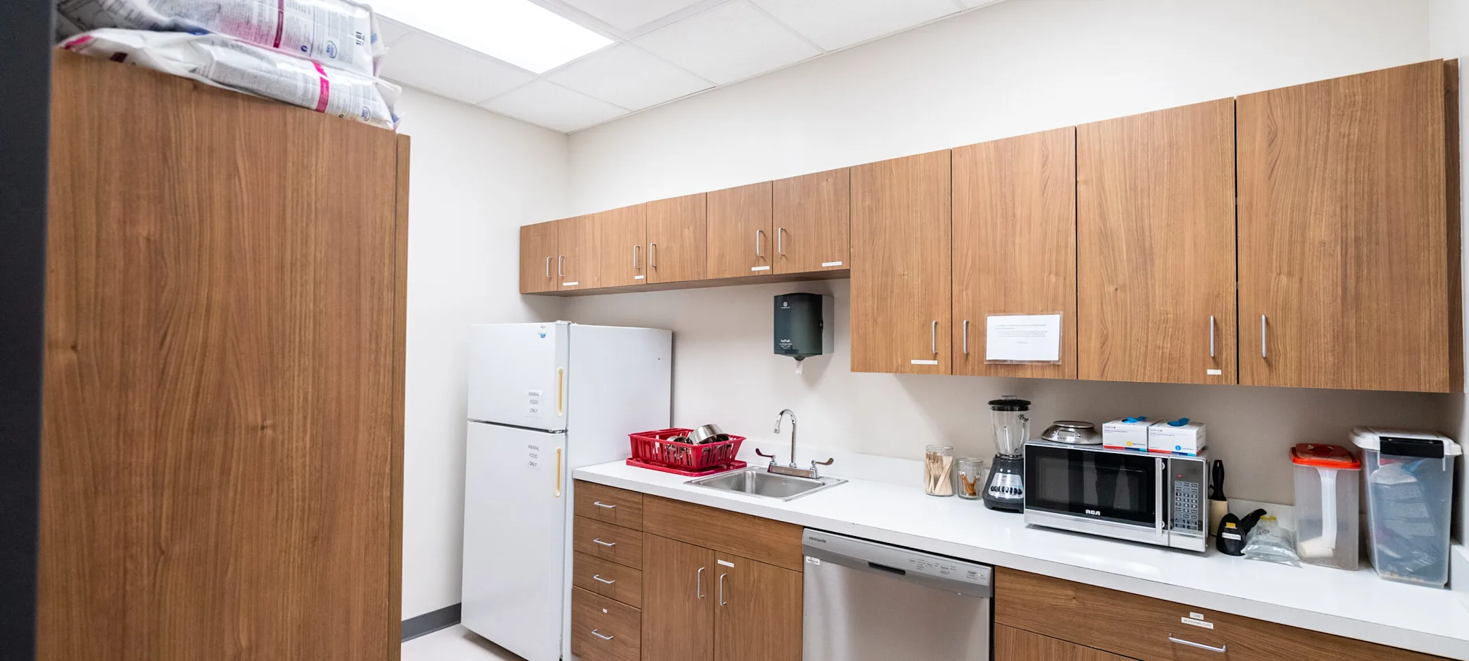 Red Bank Veterinary Hospital Hillsborough facility Red Bank Veterinary Hospital Hillsborough facility