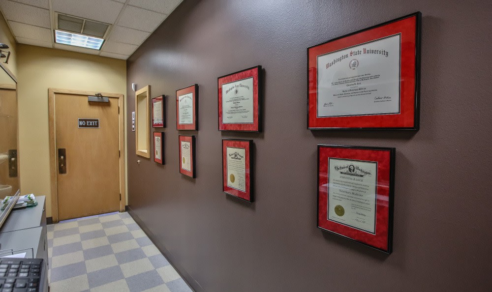Kitsap Veterinary Hospital Certificates