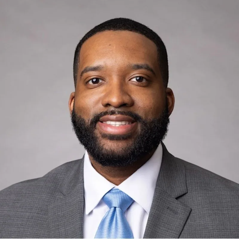 Chris Hollingsworth Chris Hollingsworth