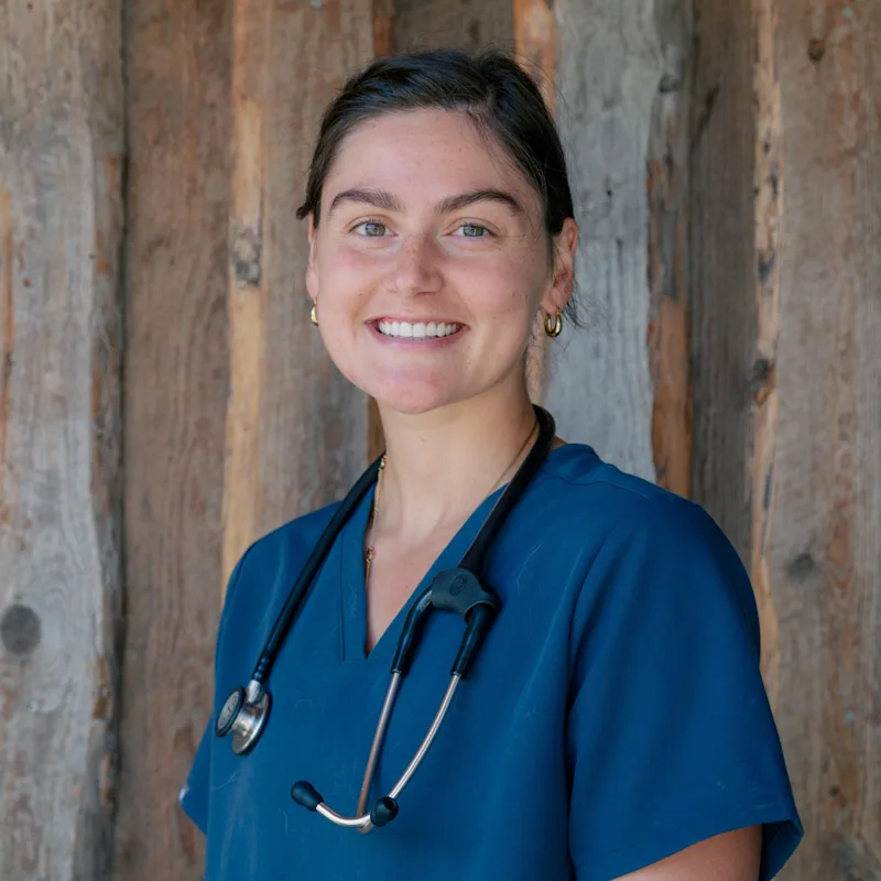 Dr. Isabella Hul Dr. Isabella Hul