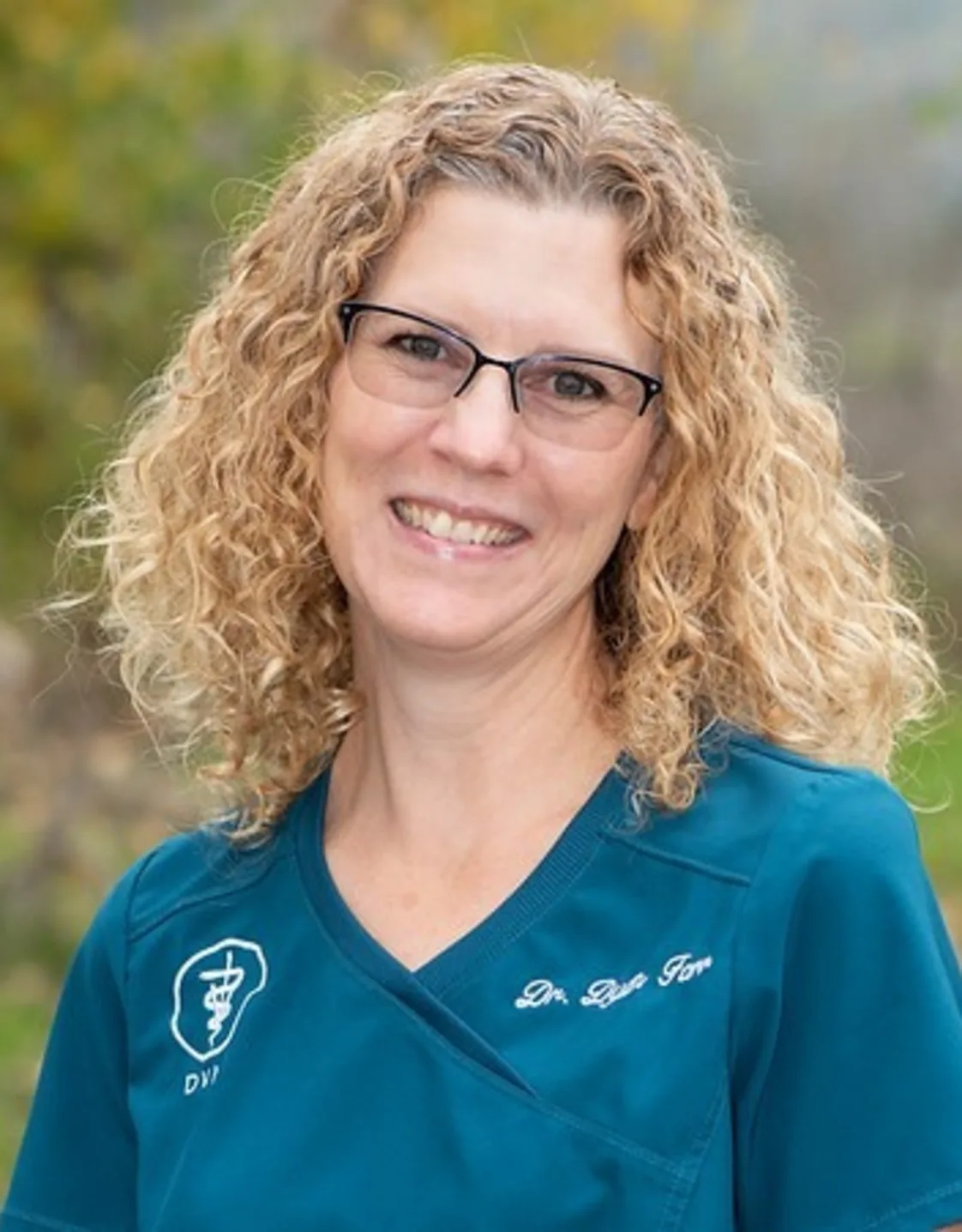 Dr. Dyan Farr at Yokayo Veterinary Center Dr. Dyan Farr at Yokayo Veterinary Center