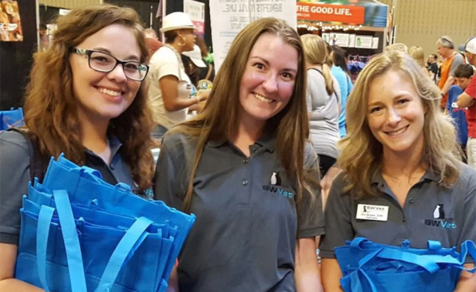 Southwest Vet Team Members at a Career Fair