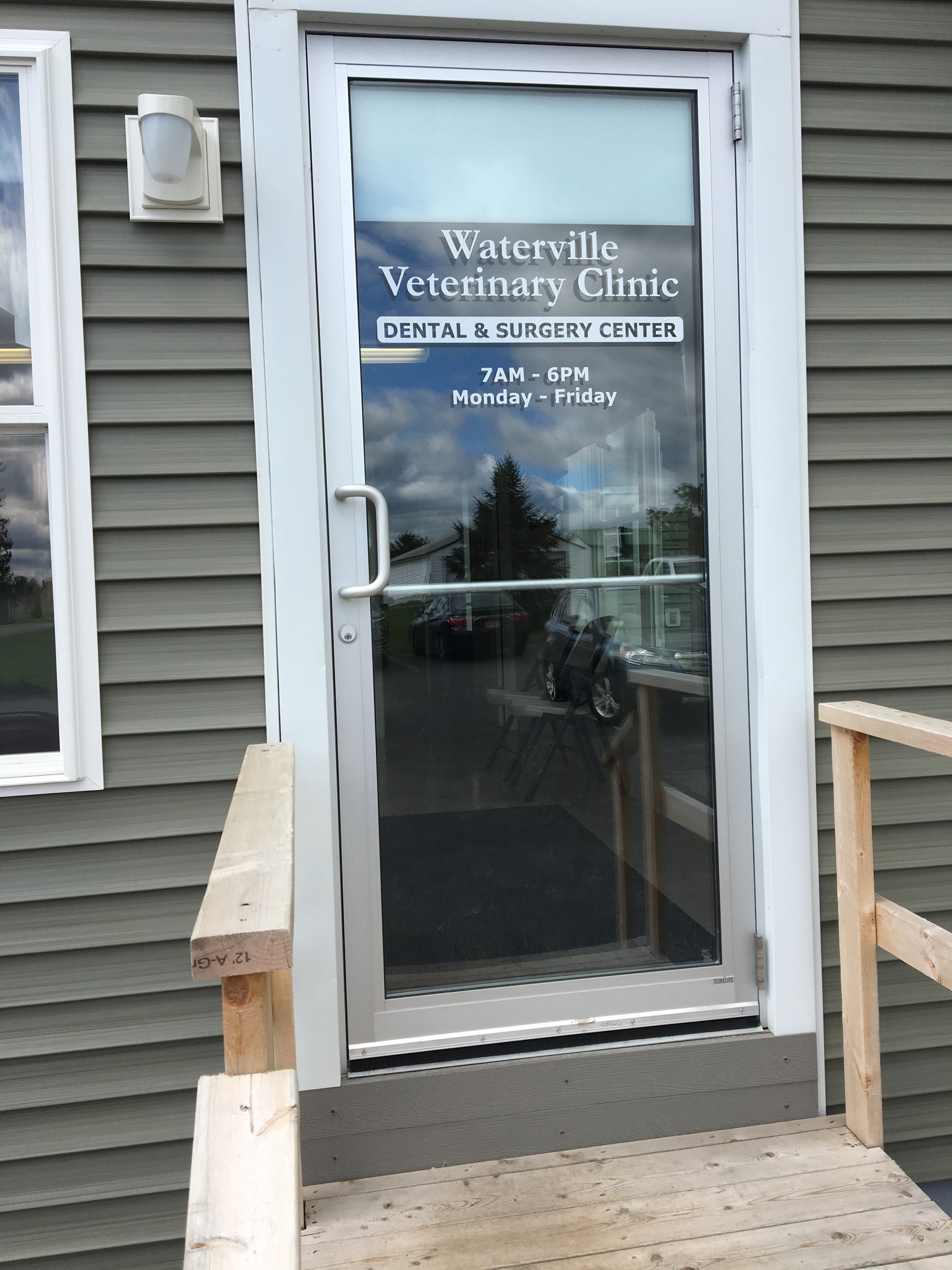 Entrance of Waterville Veterinary Clinic