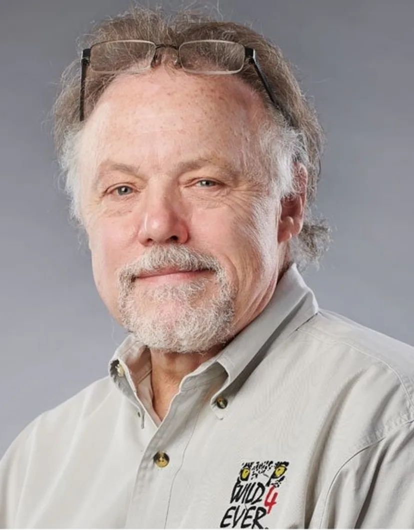 Gary Riggs | Metropolitan Veterinary Hospital