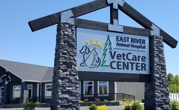 East River Animal Hospital sign