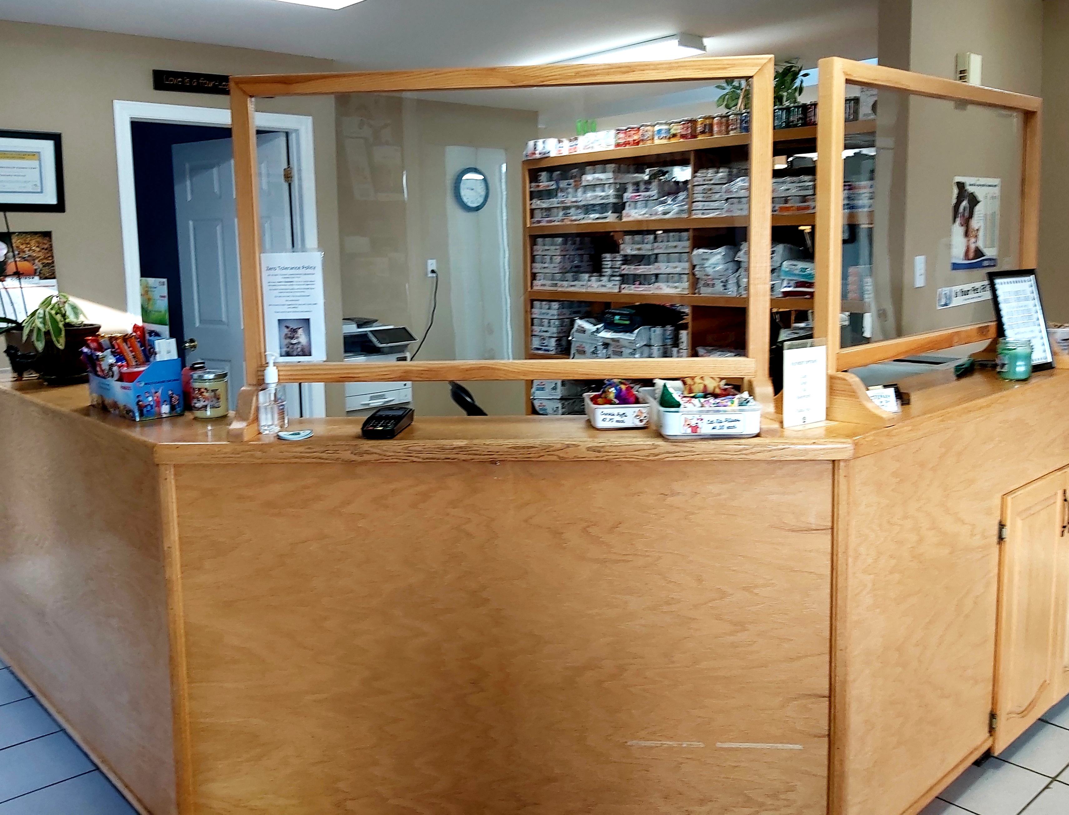 View of the front desk at Williamstown Veterinary Services
