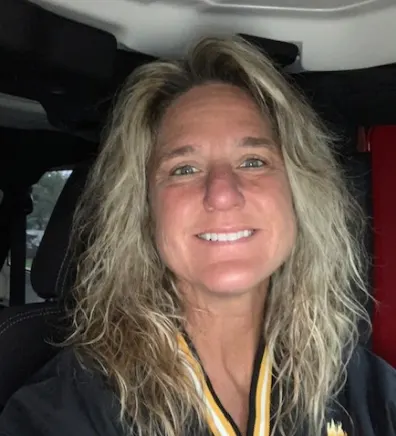 Jennifer smiling for the camera. Jennifer smiling for the camera.