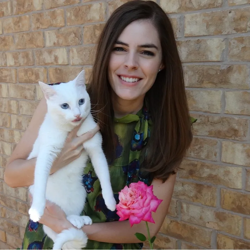 Dr. Lucy Zamastil Dr. Lucy Zamastil