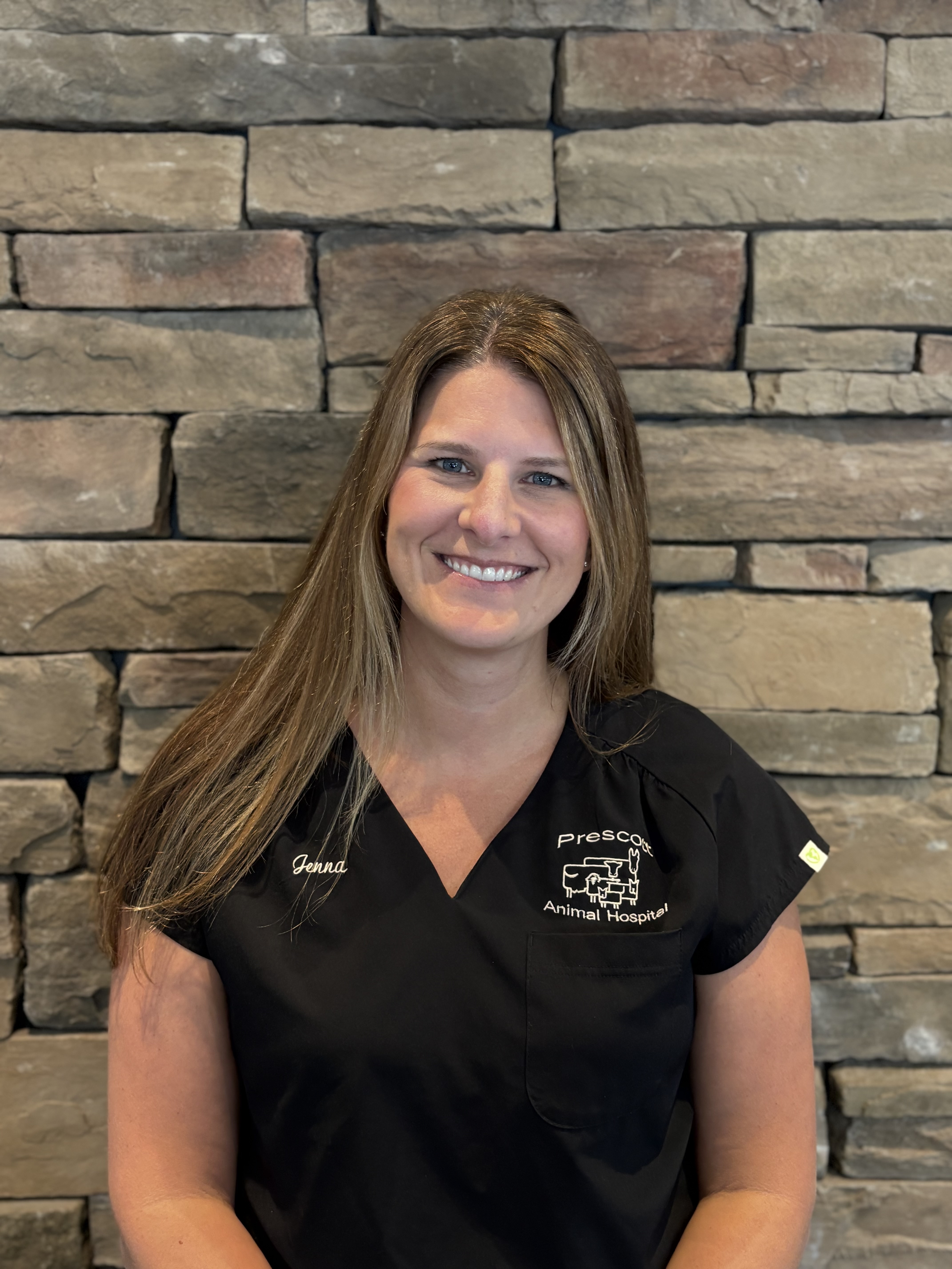Jenna Cassell, RVT, Manager