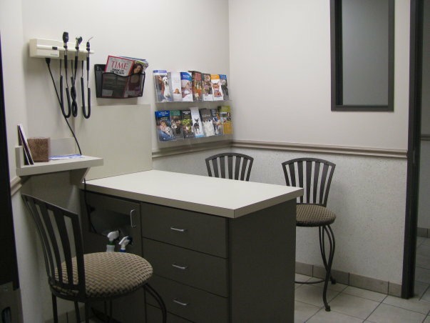 Windhaven Veterinary Hospital Exam Room