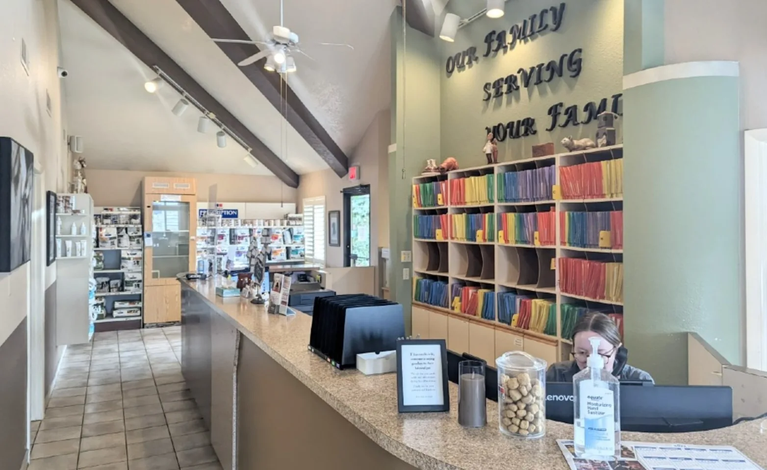 The front desk and reception area of Valley Veterinary Clinic Pet Lodge and Salon