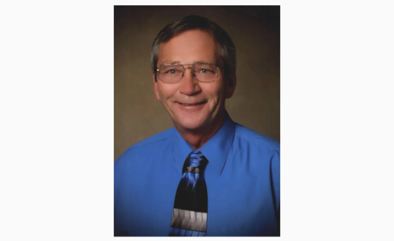 Portrait image of Dr. Bucholz Portrait image of Dr. Bucholz