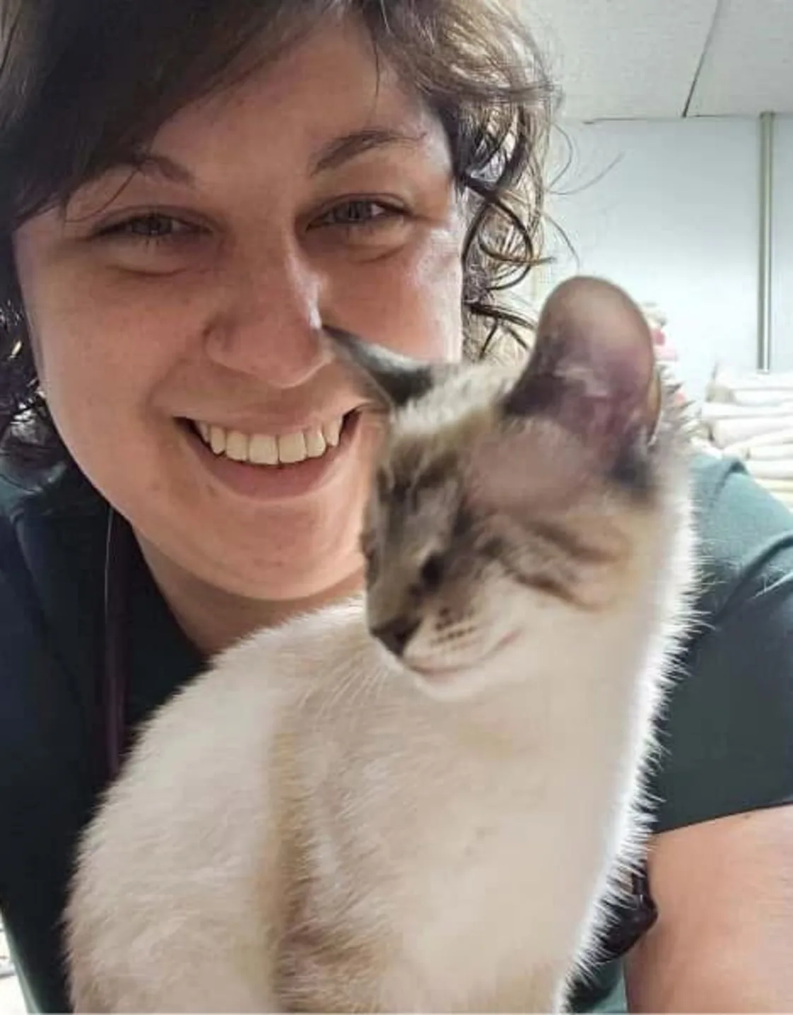 Dr. Jordan Esquivel Dr. Jordan Esquivel