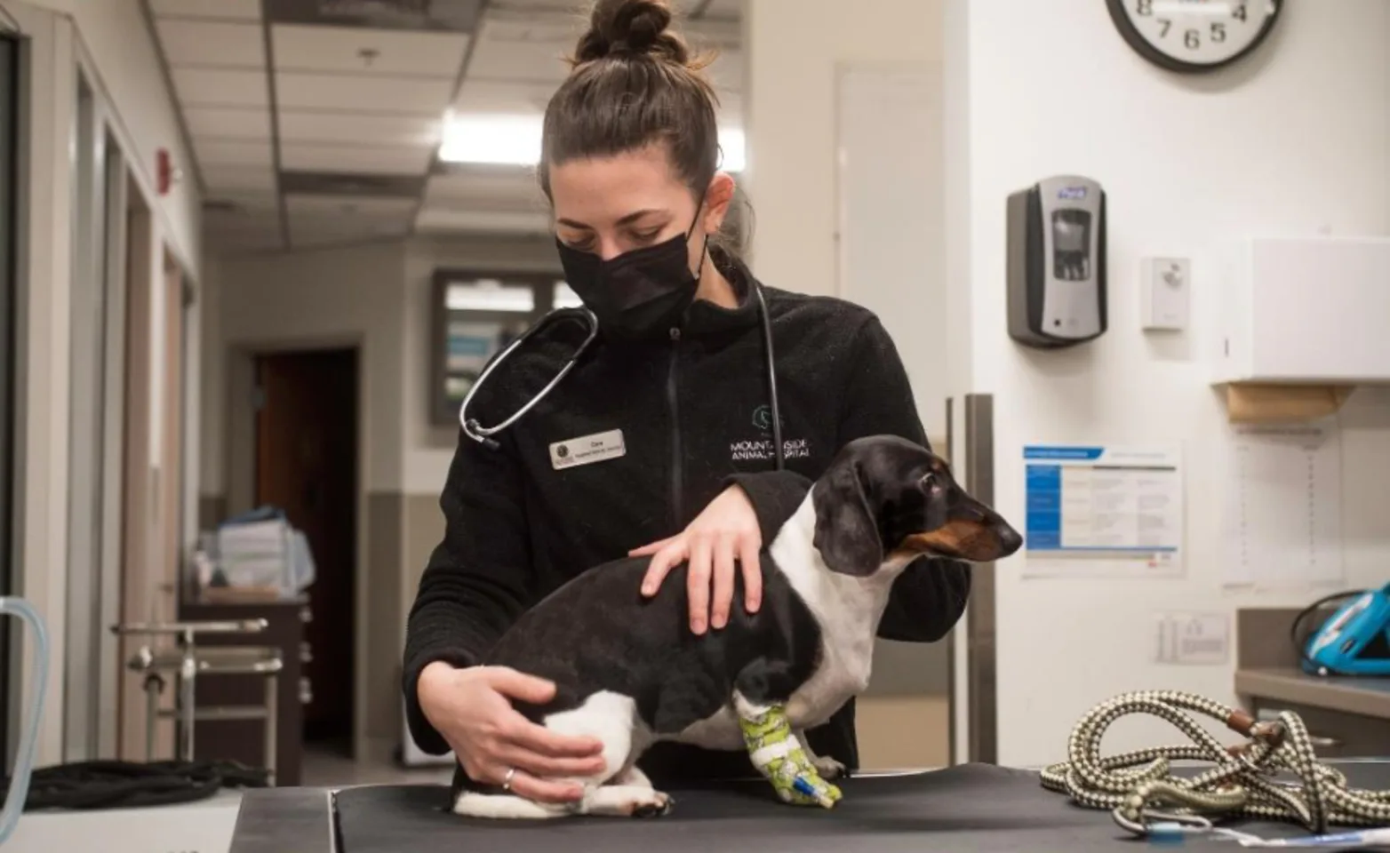 A Mountainside employee administering treatment to a patient A Mountainside employee administering treatment to a patient