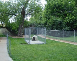 Florissant Animal Hospital Outside Kennel