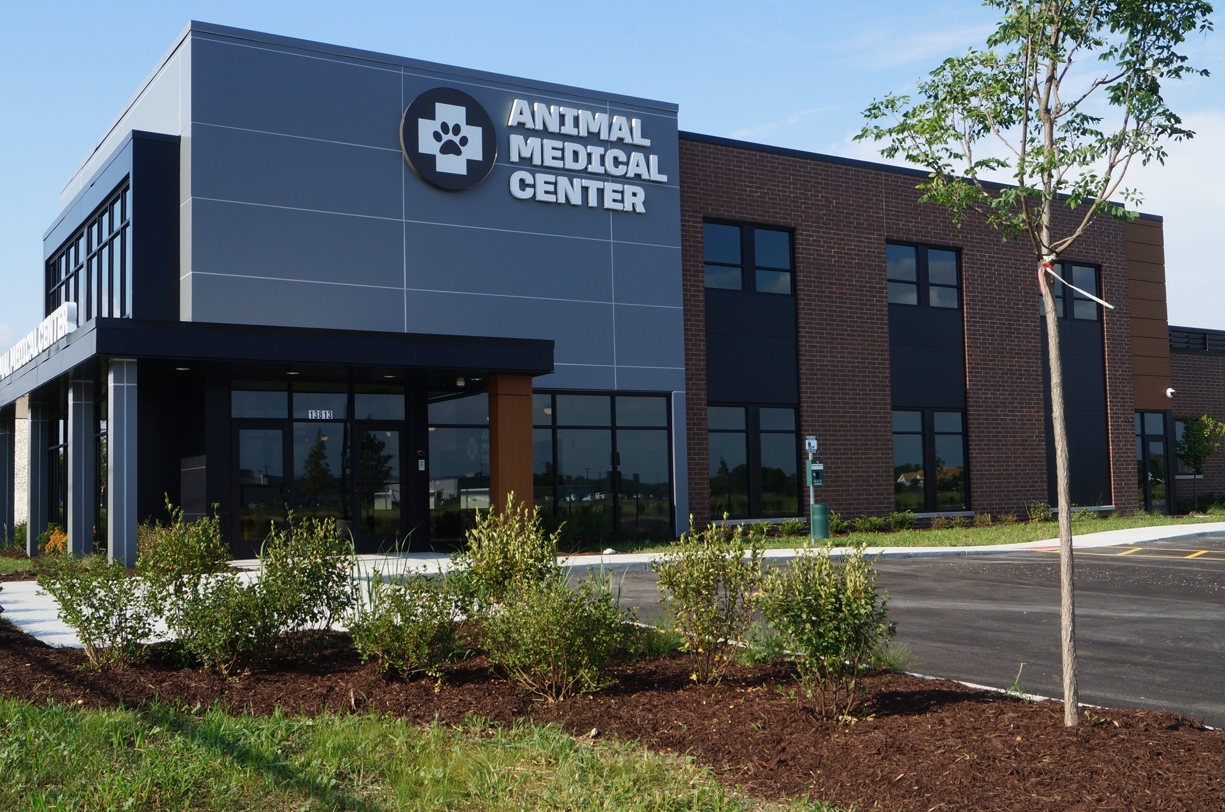 The outside of Animal Medical Center of Plainfield