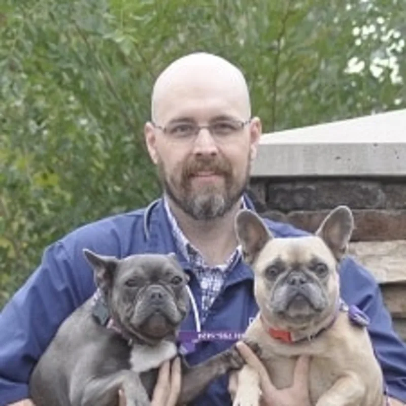 Staff photo of Dr. Rucker Staff photo of Dr. Rucker