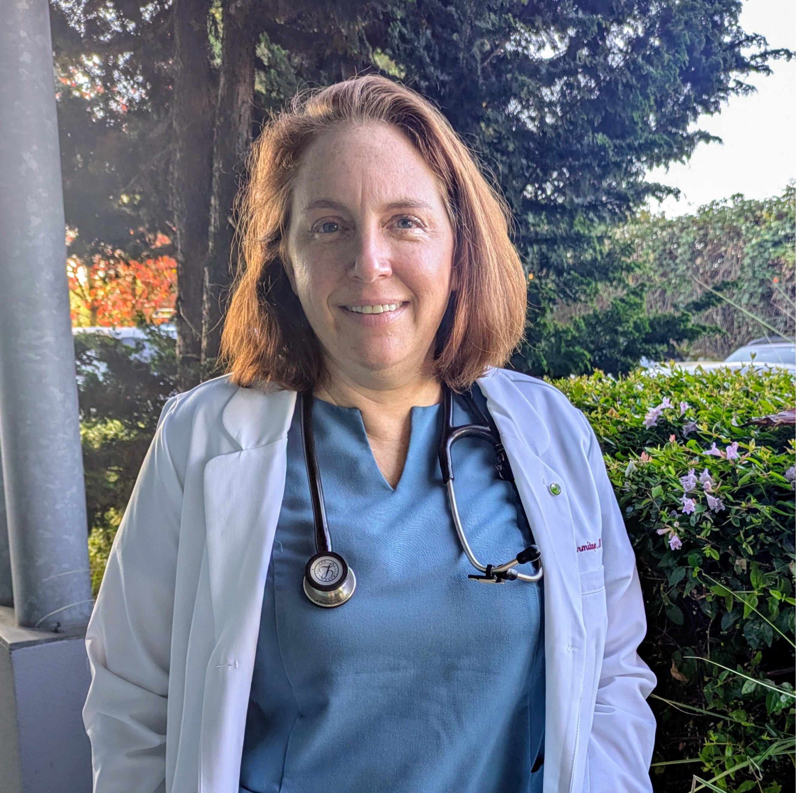 Dr. Jessica Armitage