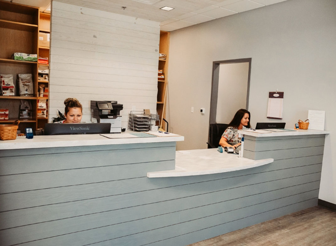Value Vet Front Desk