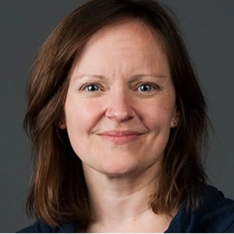 Dr. Sarah Barrett Dr. Sarah Barrett