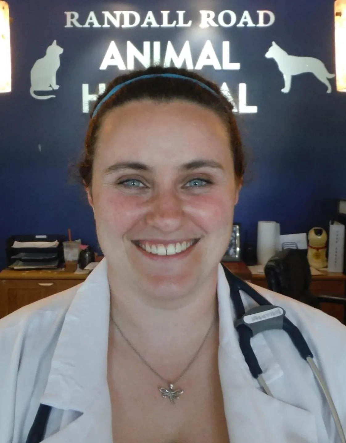 Dr. Cindy Borchardt Dr. Cindy Borchardt