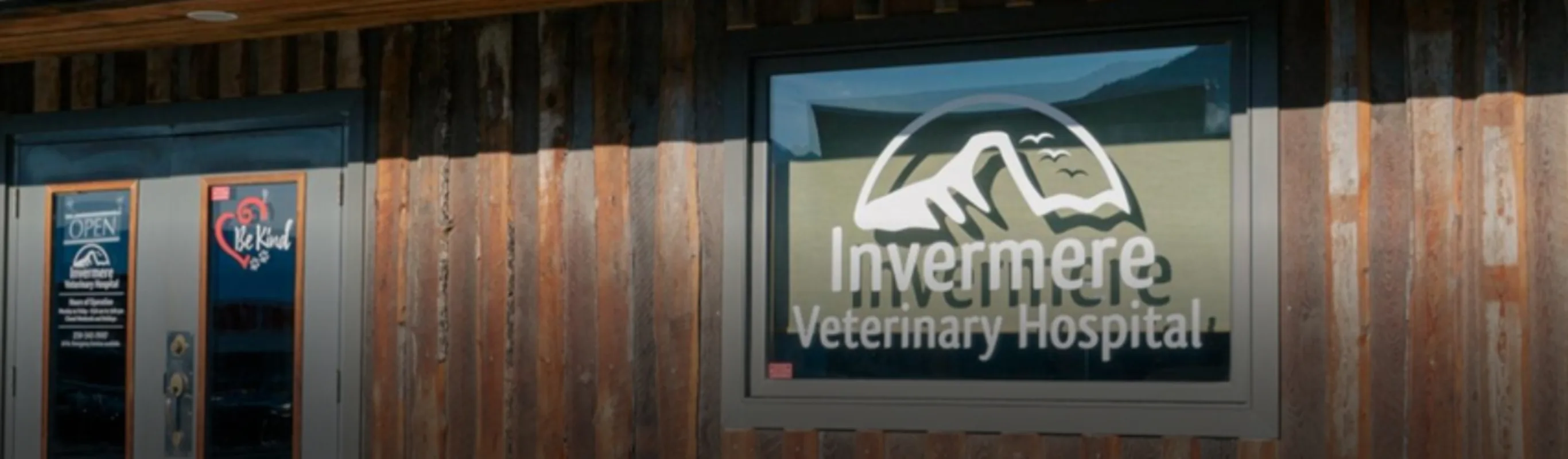 Exterior Sign of Invermere Veterinary Hospital Exterior Sign of Invermere Veterinary Hospital