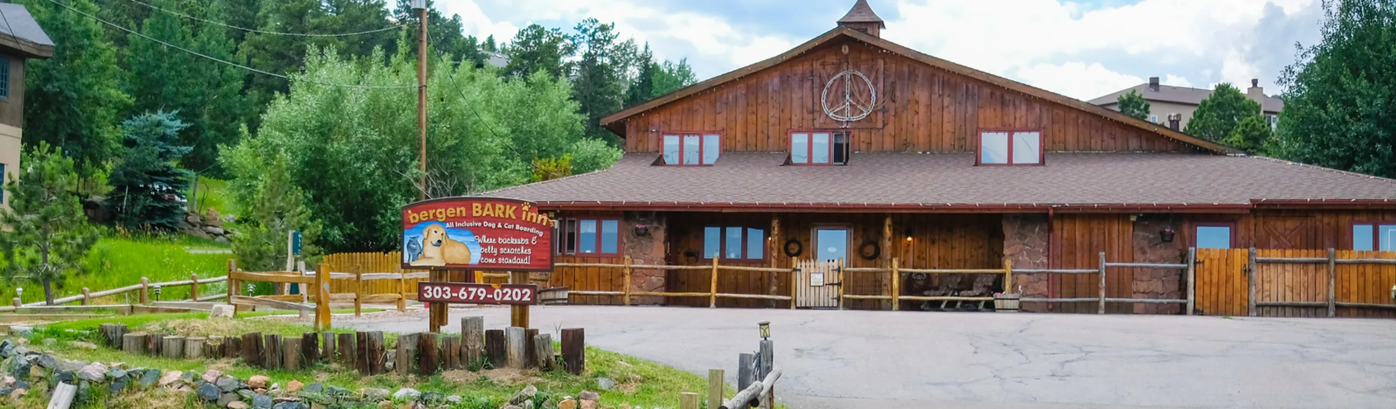 Bergen Bark Inn front entrance