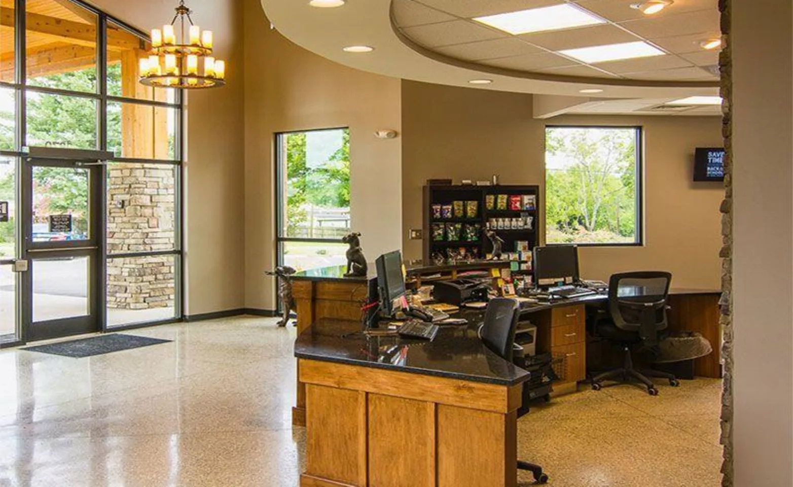 Reception area at Viewmont Animal Hospital