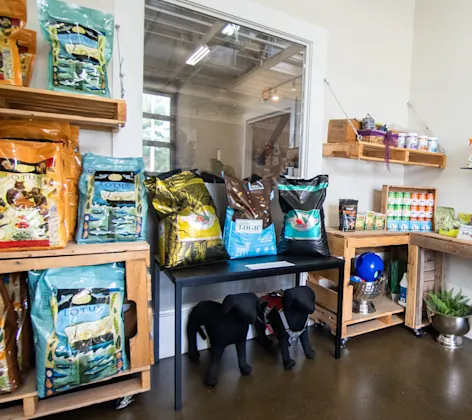 Retail at Breed Above