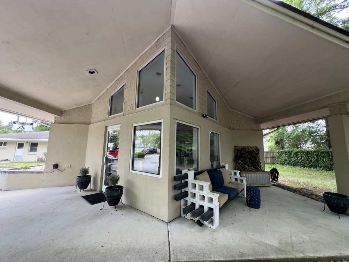 Outdoor Area at Hanover Regional Animal Hospital