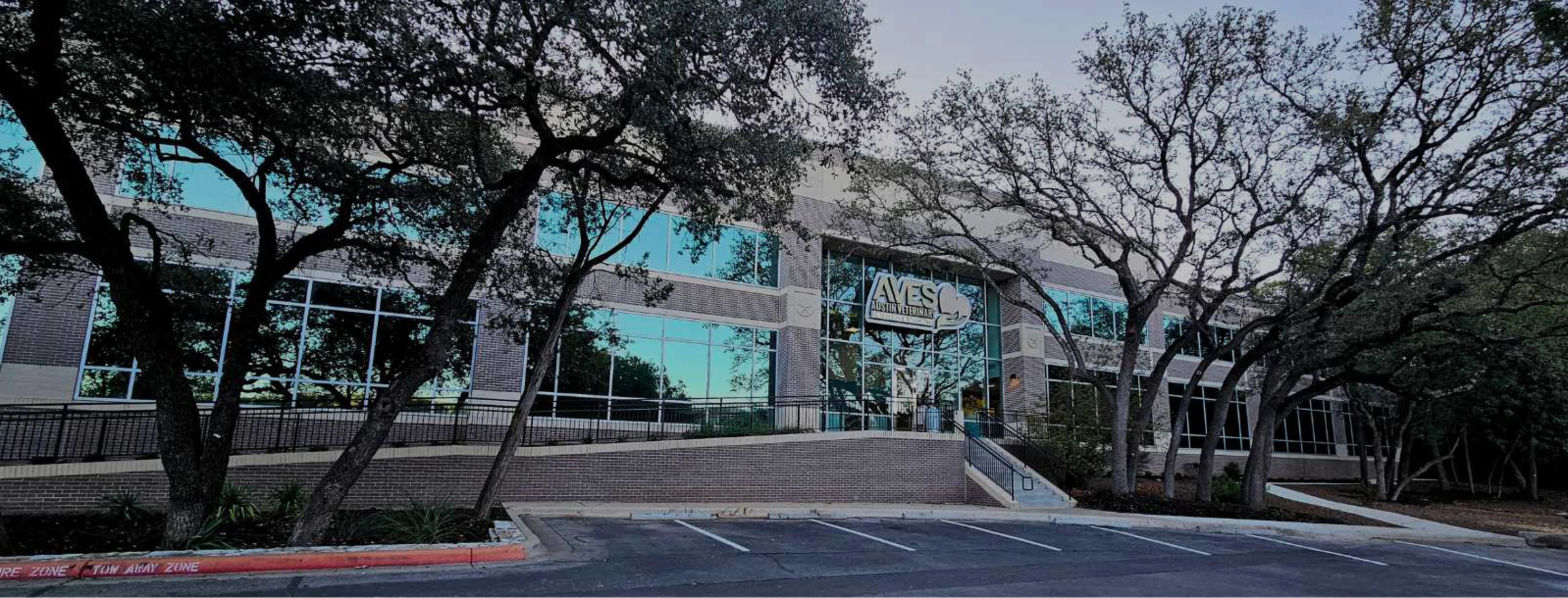 3D Rendering of the southwest side Austin Veterinary Emergency & Specialty's new location. 3D Rendering of the southwest side Austin Veterinary Emergency & Specialty's new location.