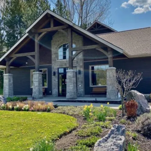 Front View of Huntsville Animal Hospital's Exterior Front View of Huntsville Animal Hospital's Exterior