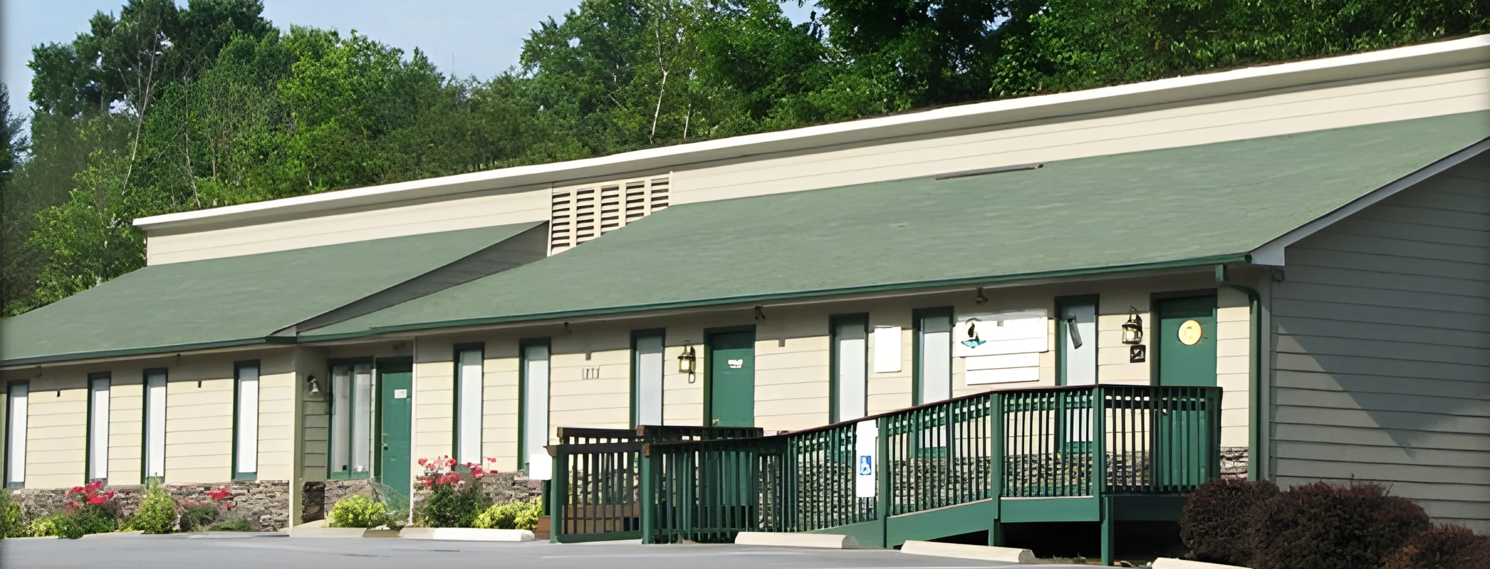 Asheville Veterinary Associates south office