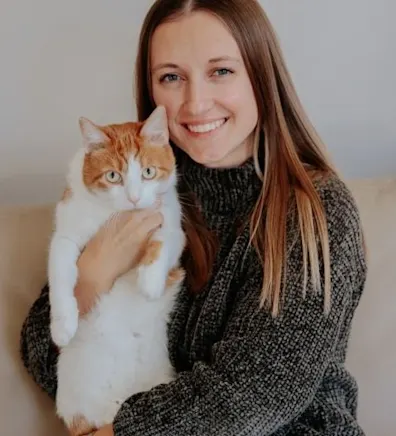 Dr. Madalyn Golichowski Dr. Madalyn Golichowski