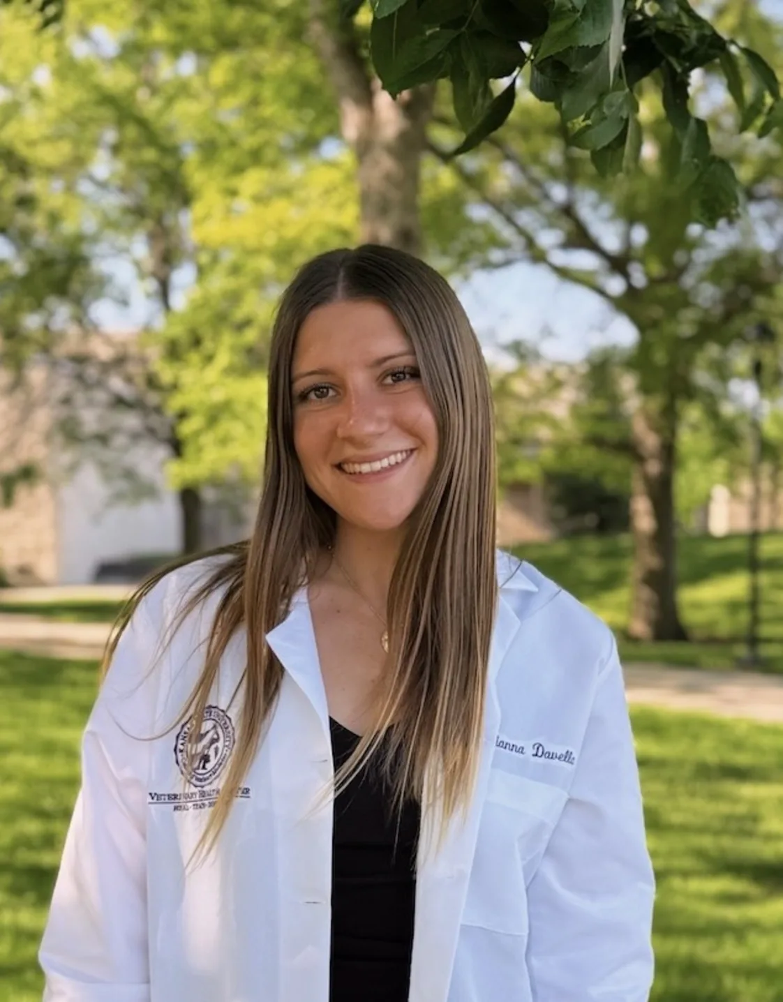 Dr. Gianna Davella Dr. Gianna Davella