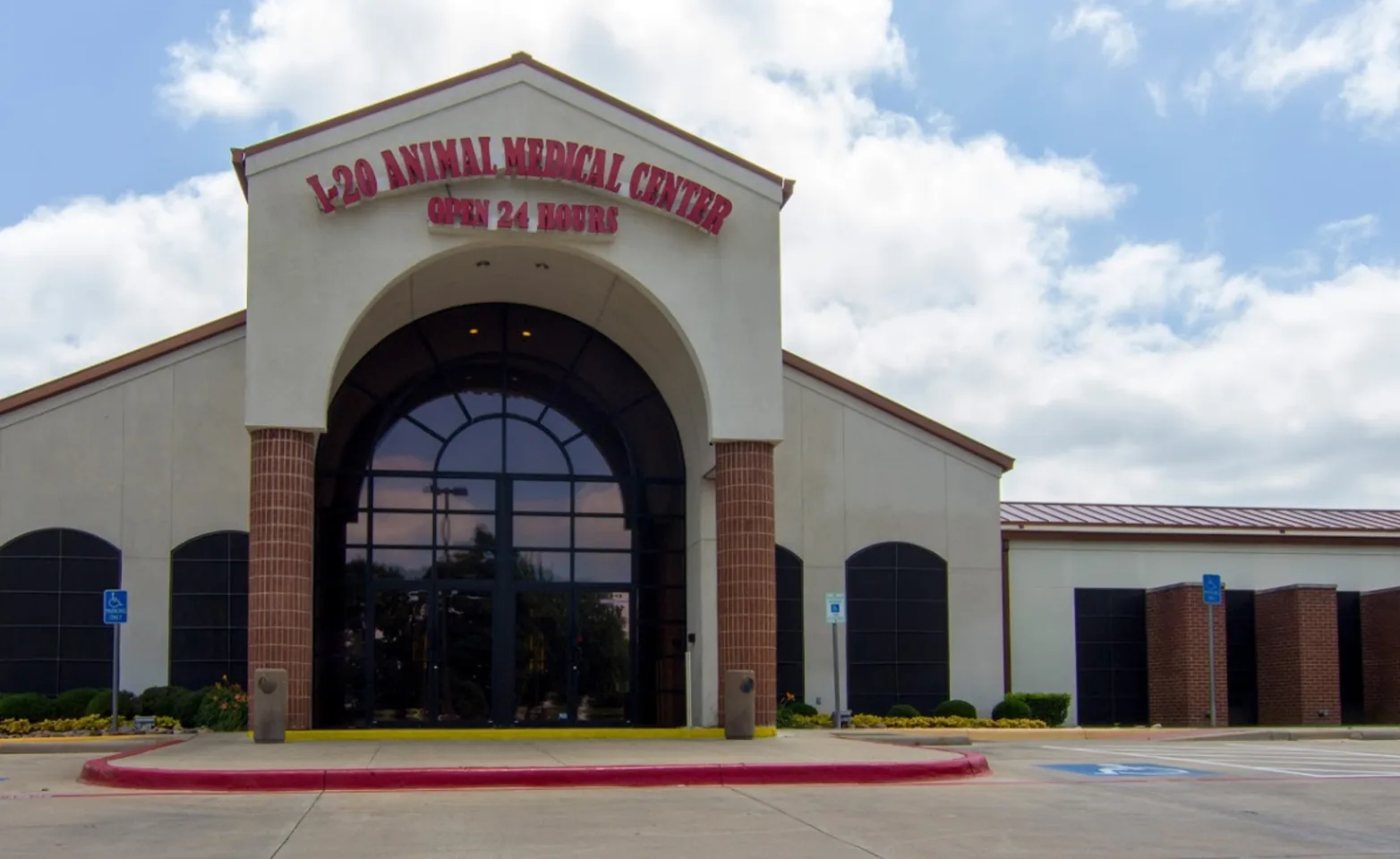 Front Entrance of I-20 AMC from the parking lot Front Entrance of I-20 AMC from the parking lot