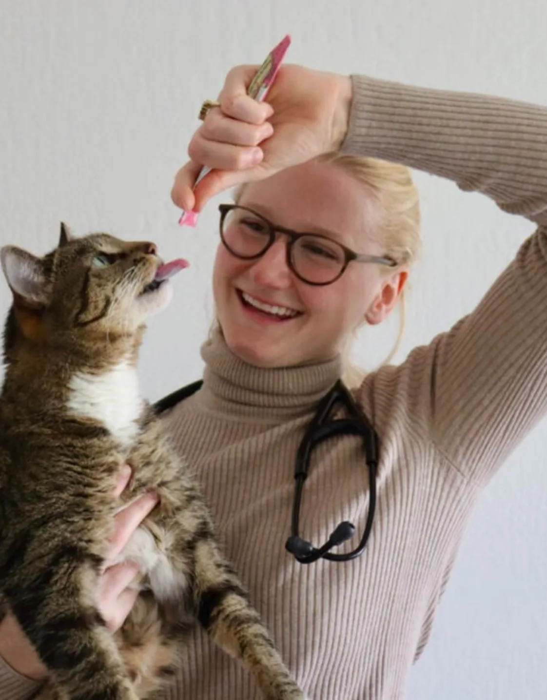 Dr. Jessie Haestad Dr. Jessie Haestad