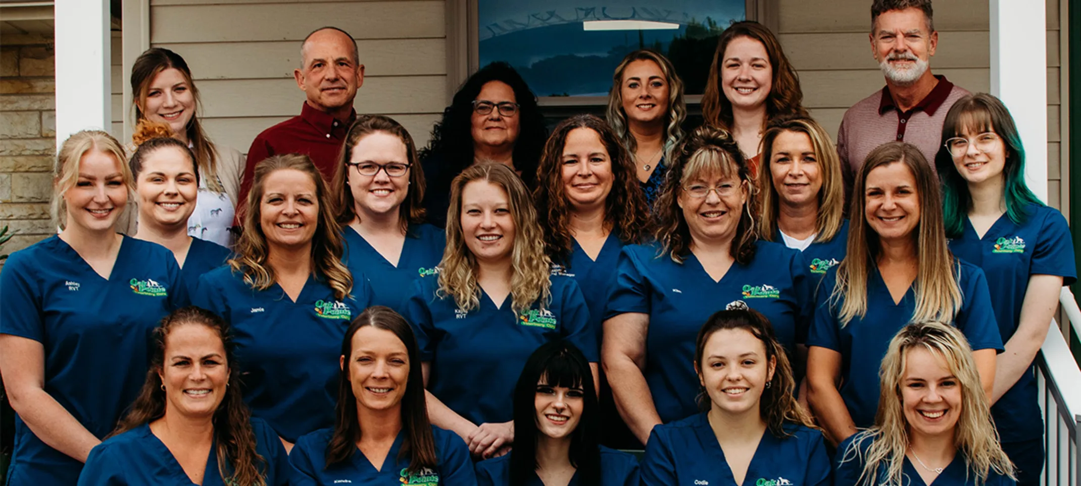 Oak Pointe Veterinary Care Group Photo