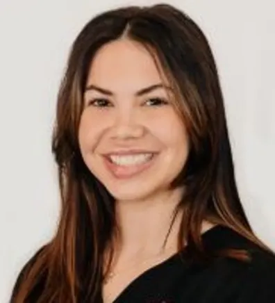 Dr.Alexis Becker Dr.Alexis Becker