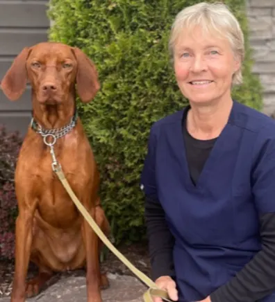 Heather with her dog, Nyoni Heather with her dog, Nyoni