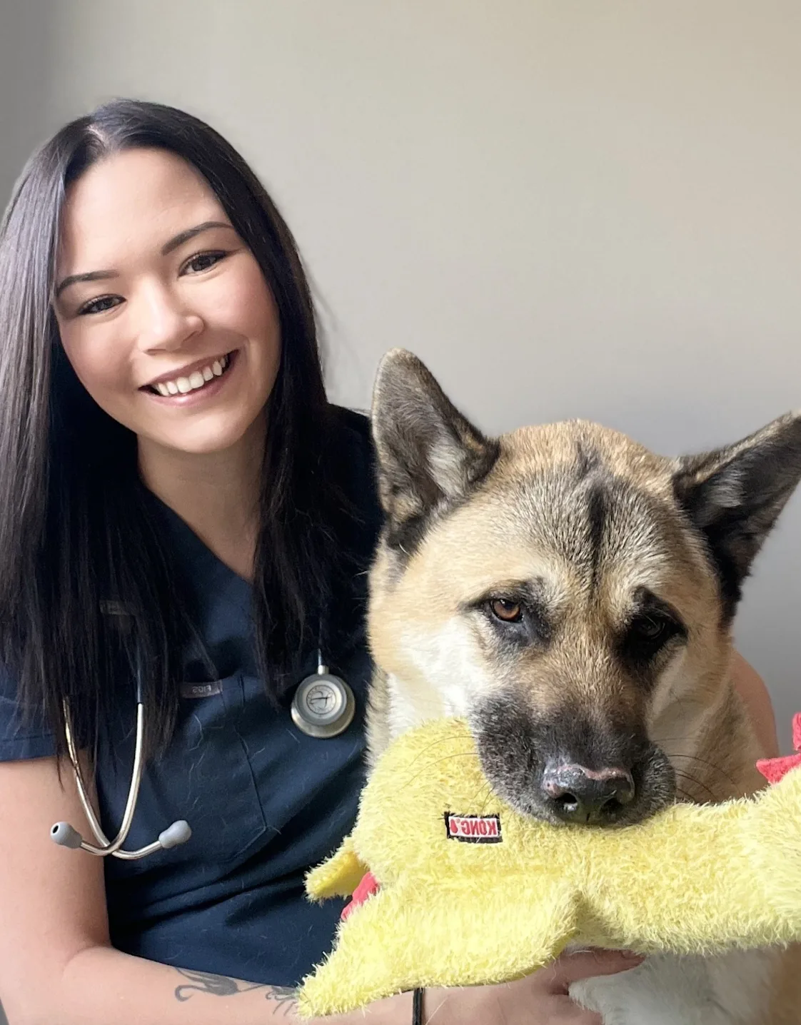 Dr. Larisa Creelman Dr. Larisa Creelman