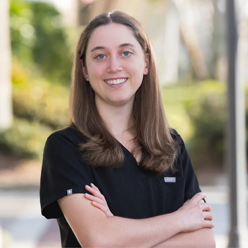 Dr. Rachel Hammesfahr, DVM Dr. Rachel Hammesfahr, DVM