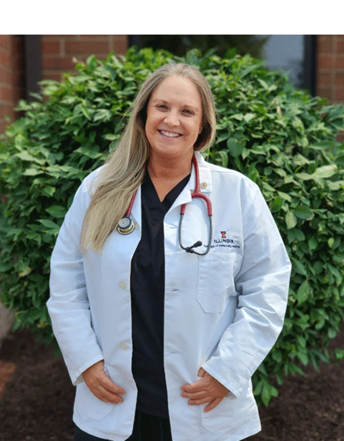 Dr. Sara Luttrell smiling outside Dr. Sara Luttrell smiling outside