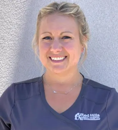 Rhianon Ambroszczyk from Desert Hills Animal Hospital Rhianon Ambroszczyk from Desert Hills Animal Hospital