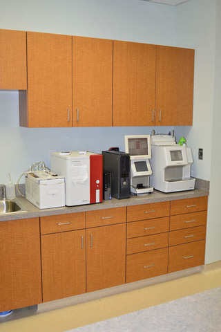 Equipment on Counter at Clocktower Animal Hospital